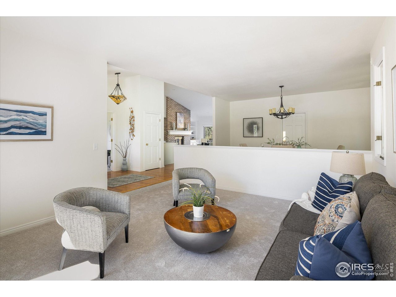 2520 Columbine Circle