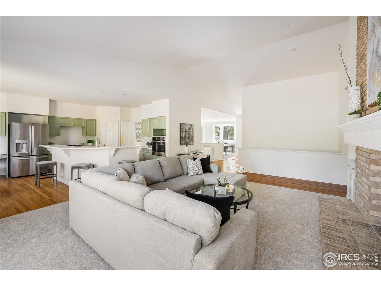 2520 Columbine Circle