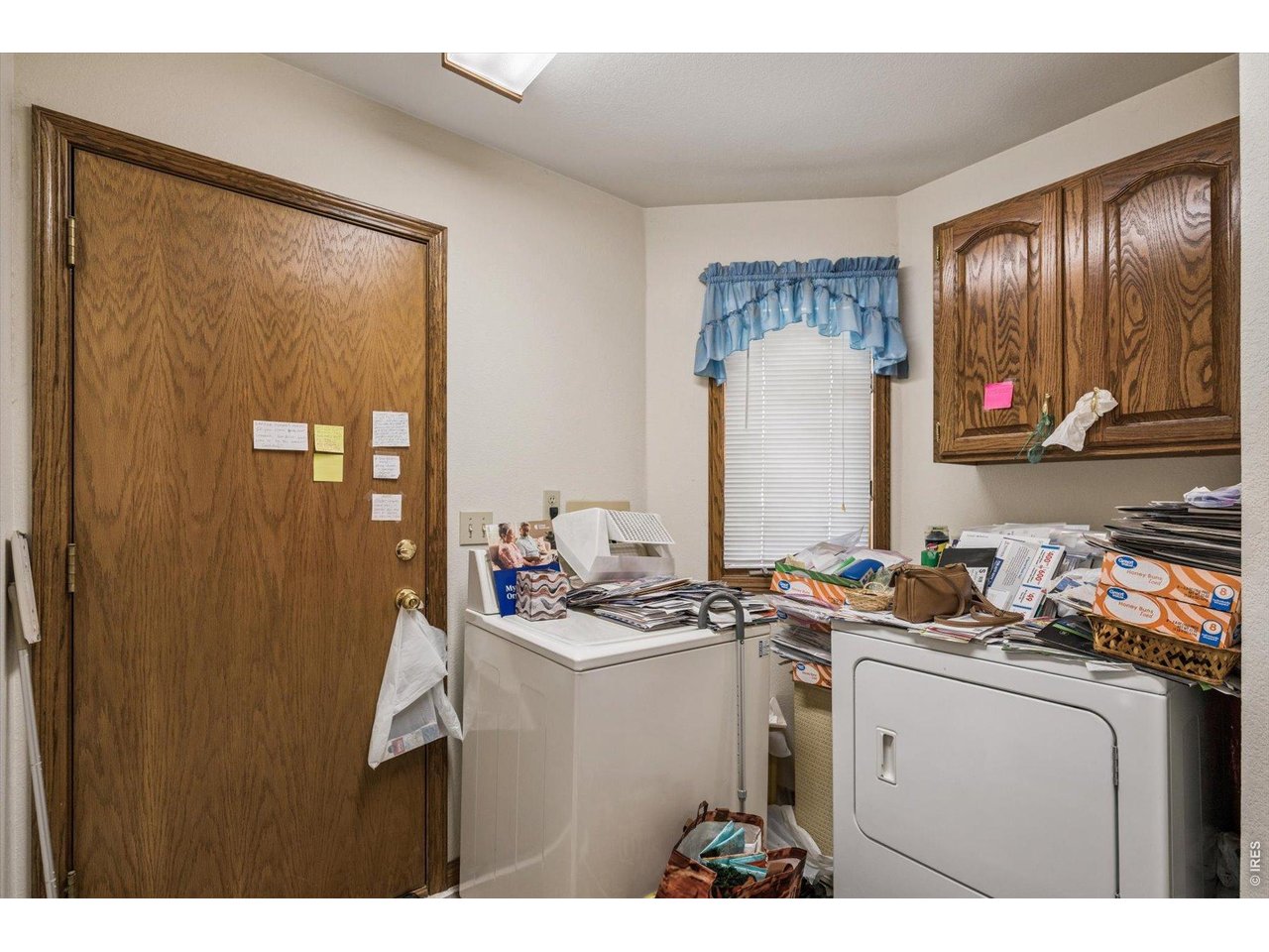 2434 Maplewood Cir W