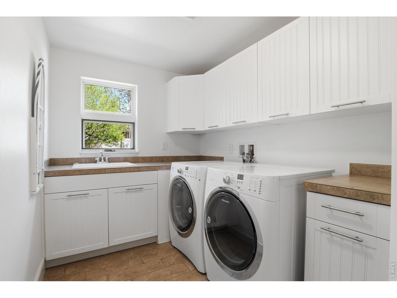 2801 Pennsylvania Ave 105