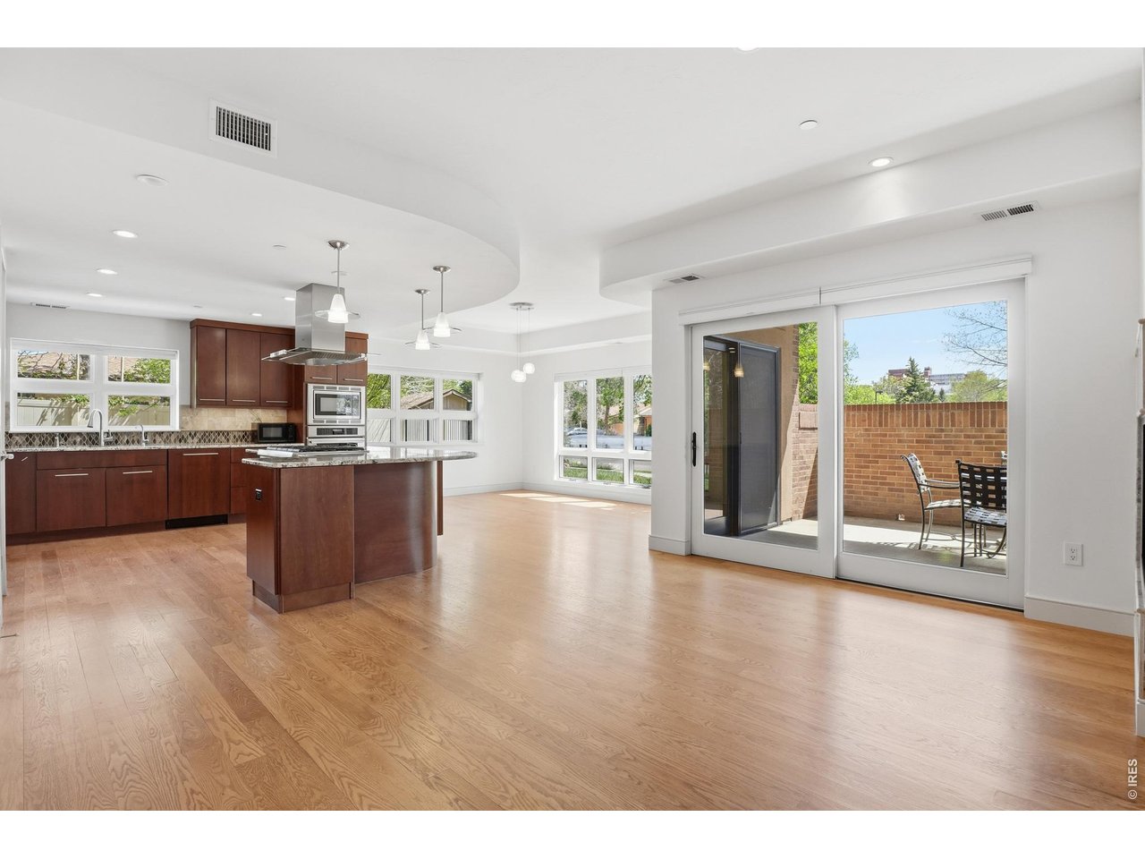 2801 Pennsylvania Ave 105