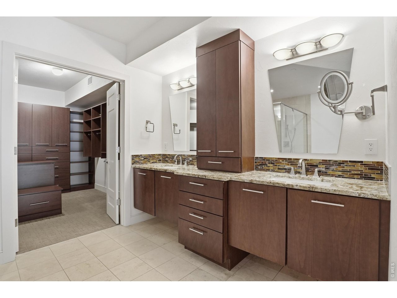 2801 Pennsylvania Ave 105