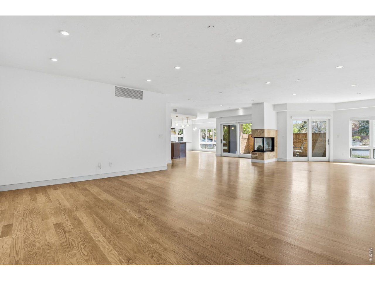 2801 Pennsylvania Ave 105