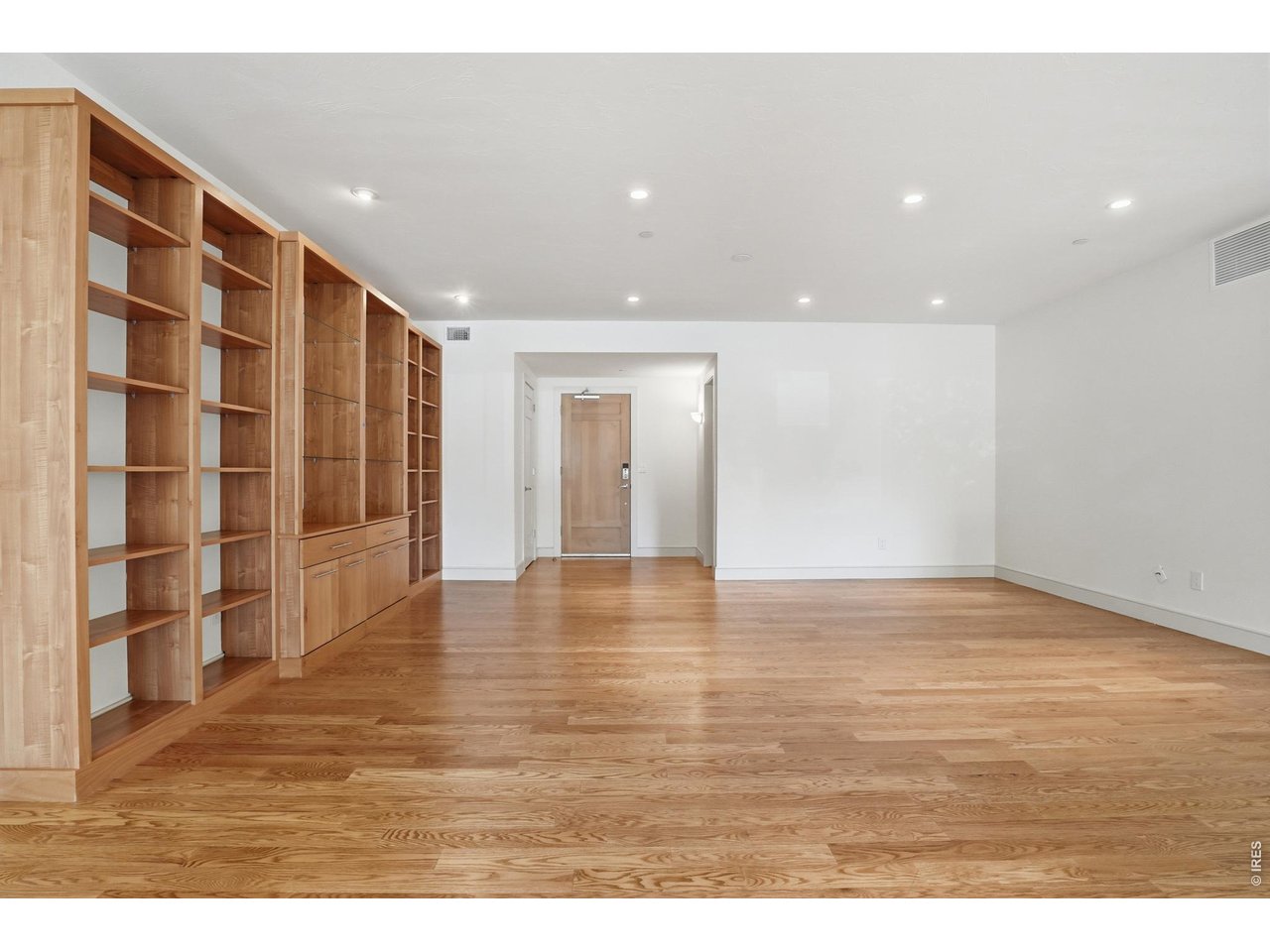 2801 Pennsylvania Ave 105