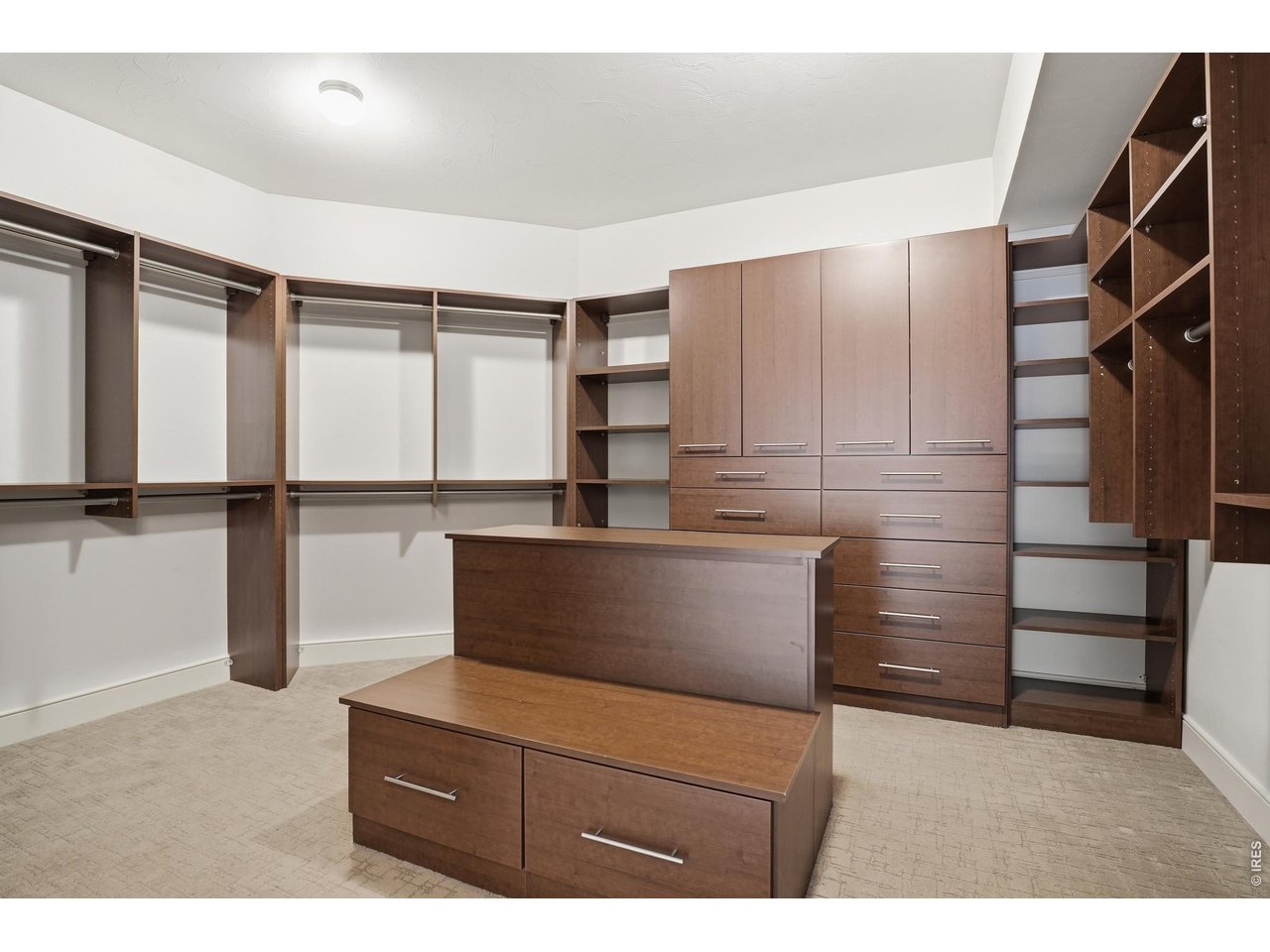 2801 Pennsylvania Ave 105