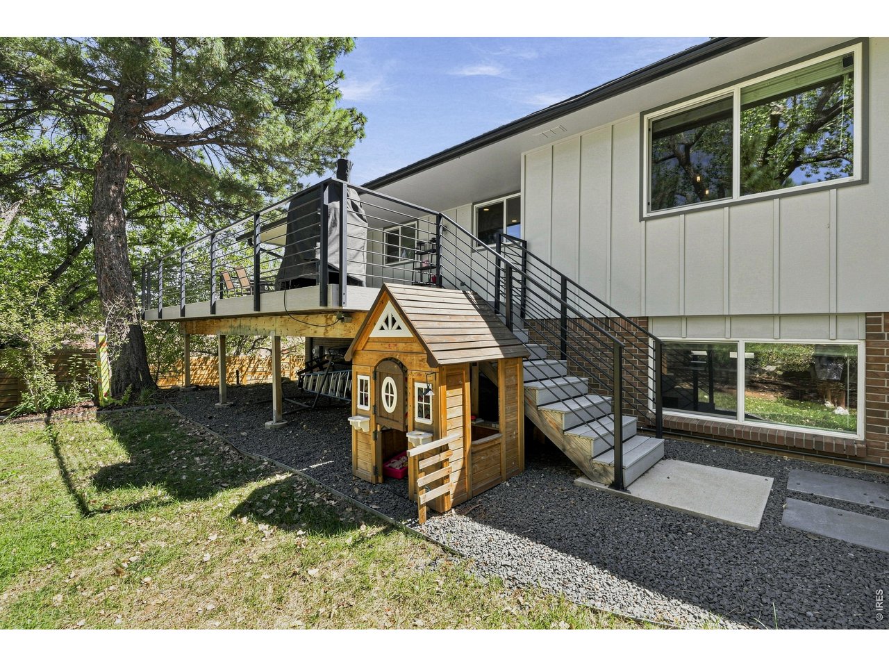 1964 Foothills Rd