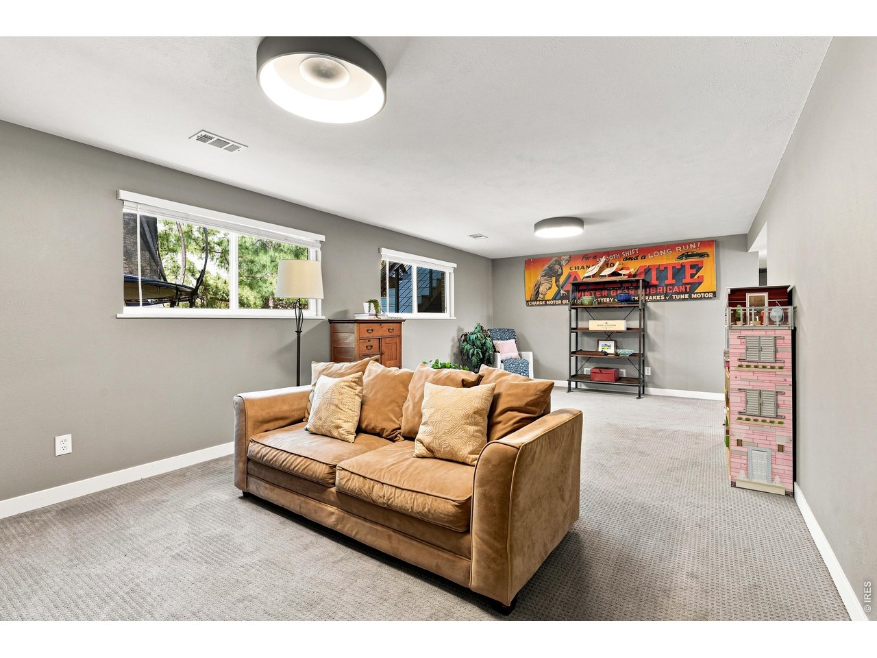 1964 Foothills Rd