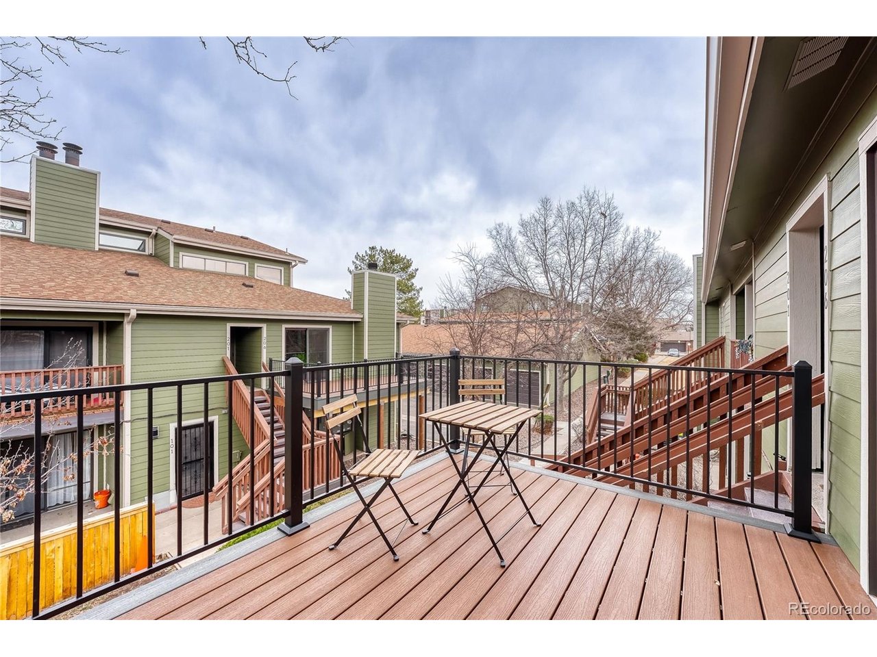 540 S Forest St 5-206