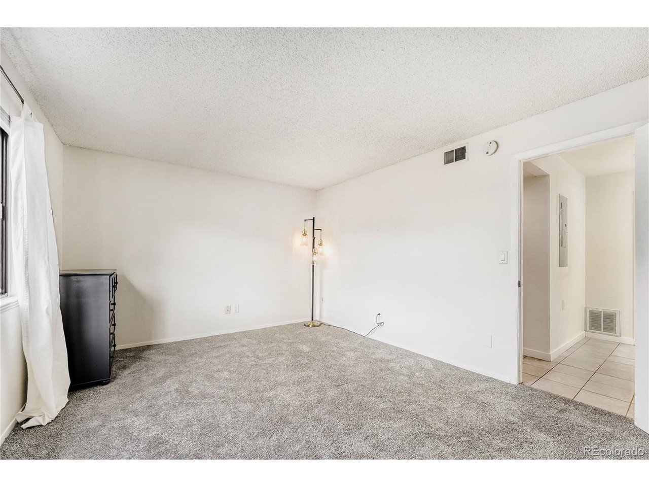 540 S Forest St 5-206