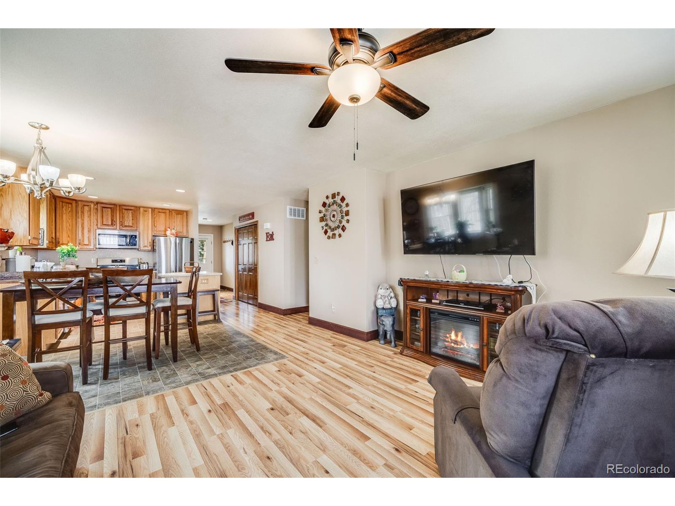 1328 Carriage Dr Longmont