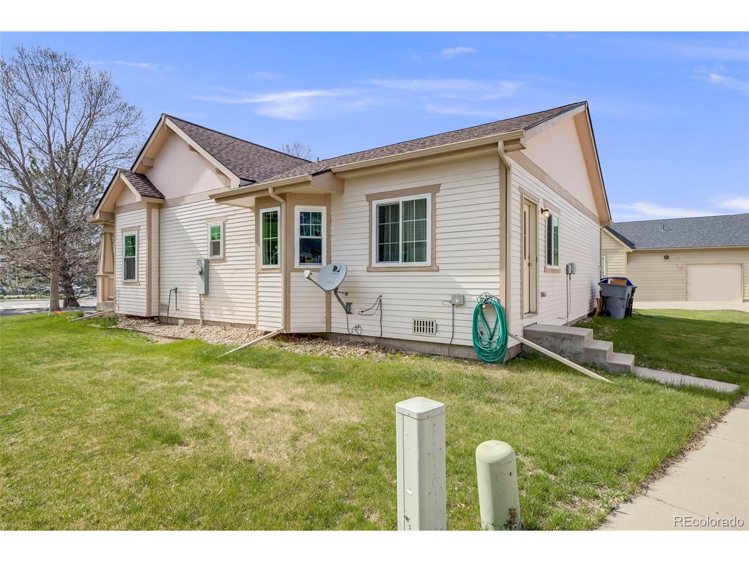 1328 Carriage Dr Longmont