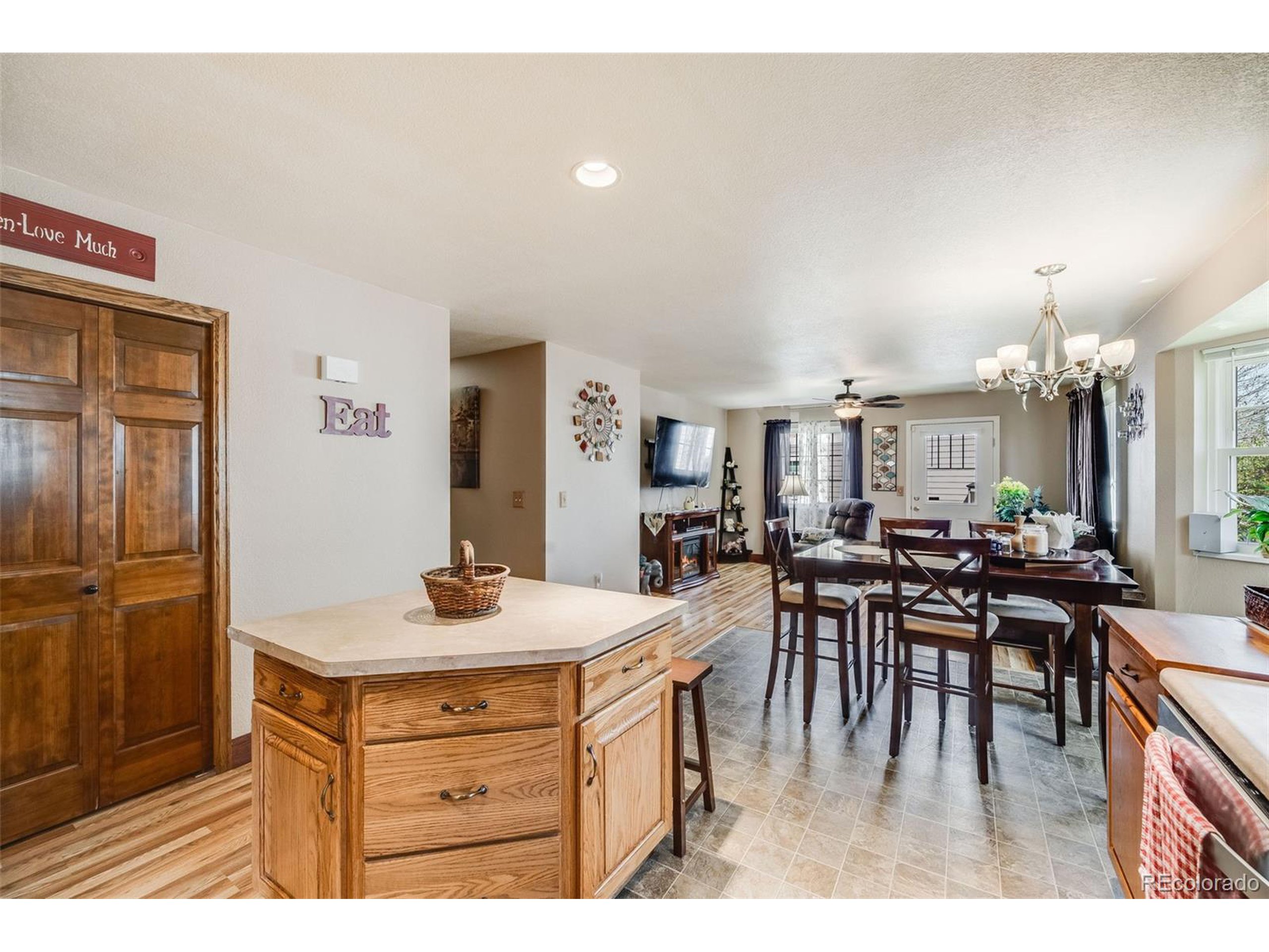 1328 Carriage Dr Longmont