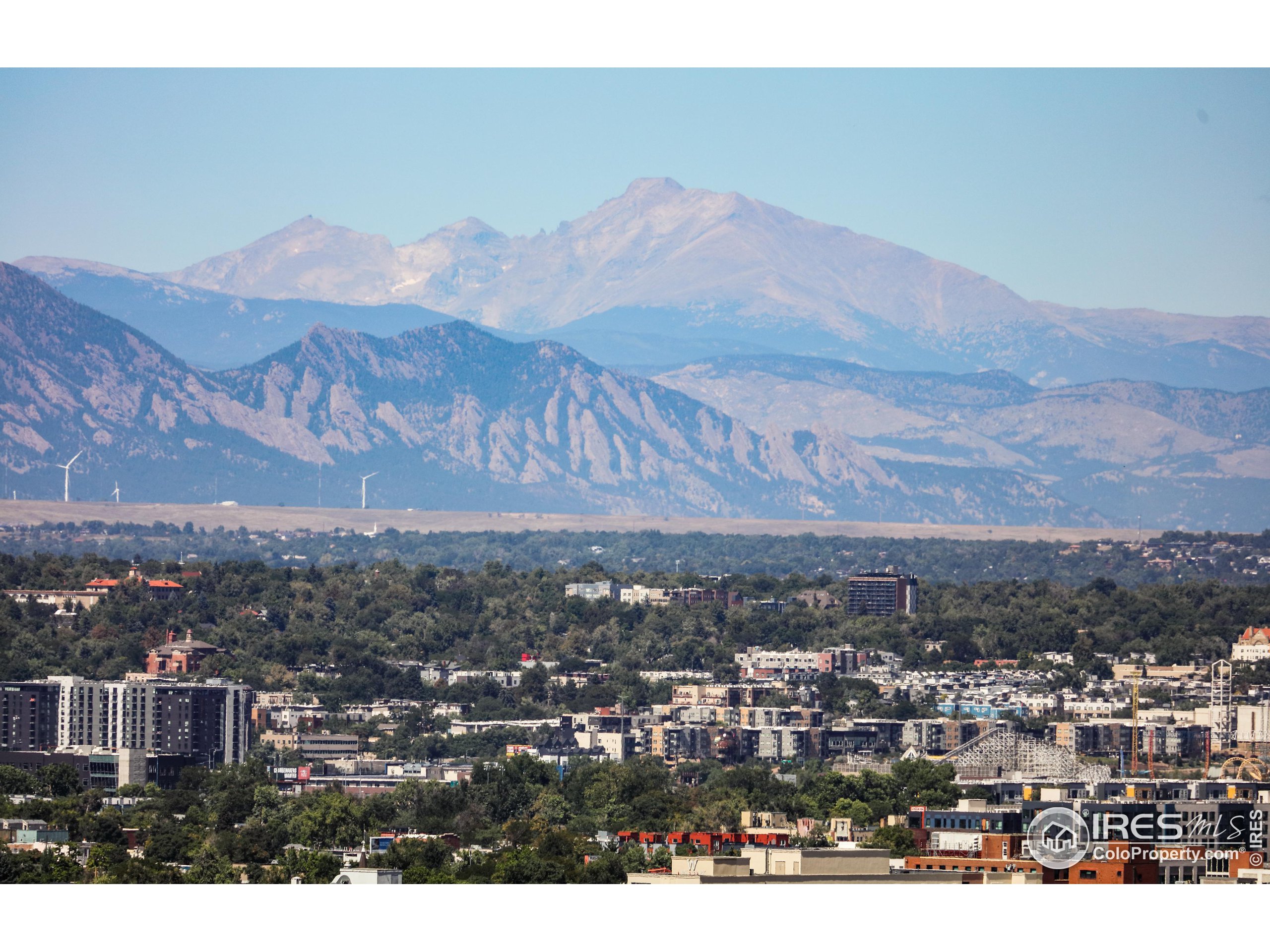 460 S Marion Pkwy 2000