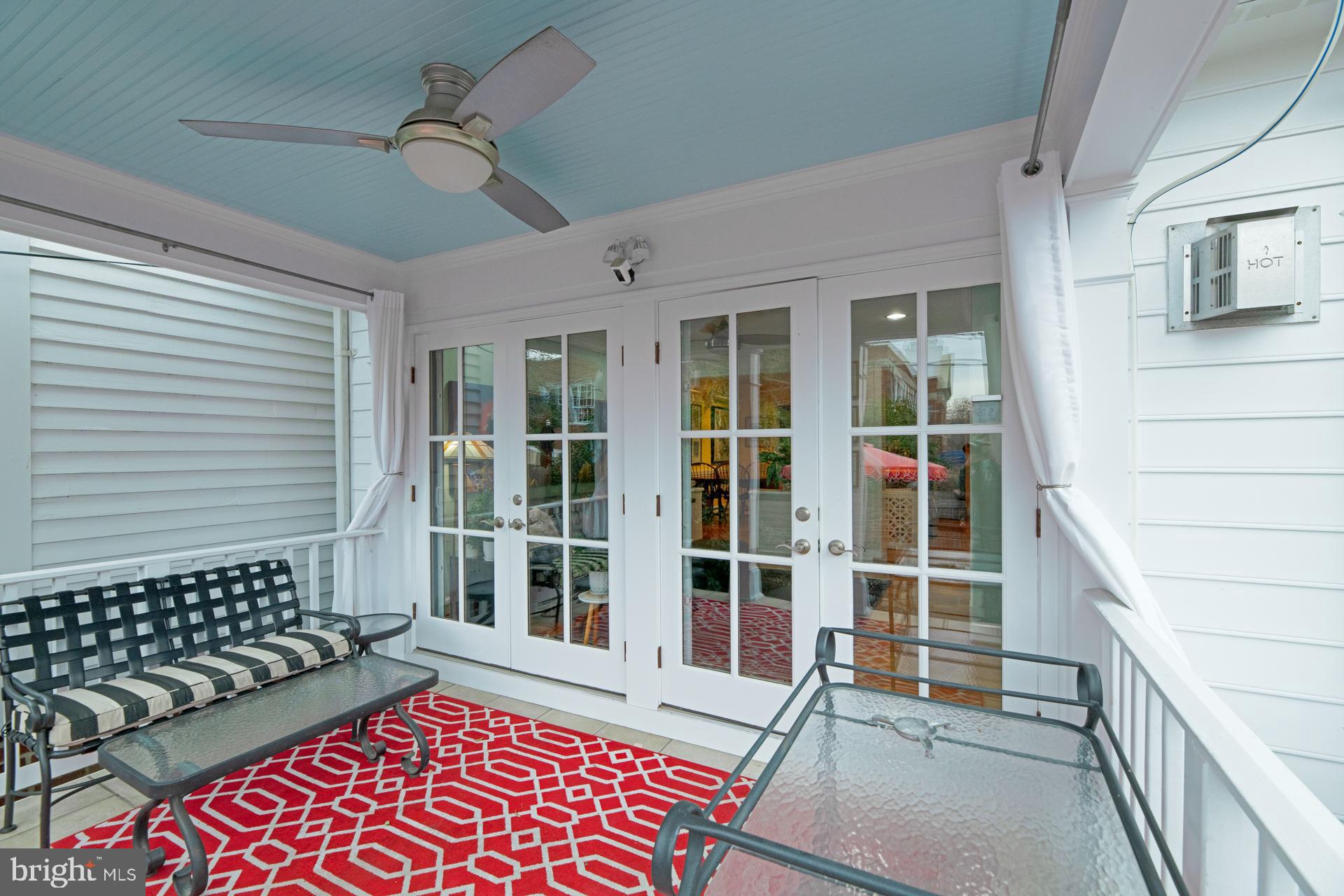 904 SAINT ASAPH STREET