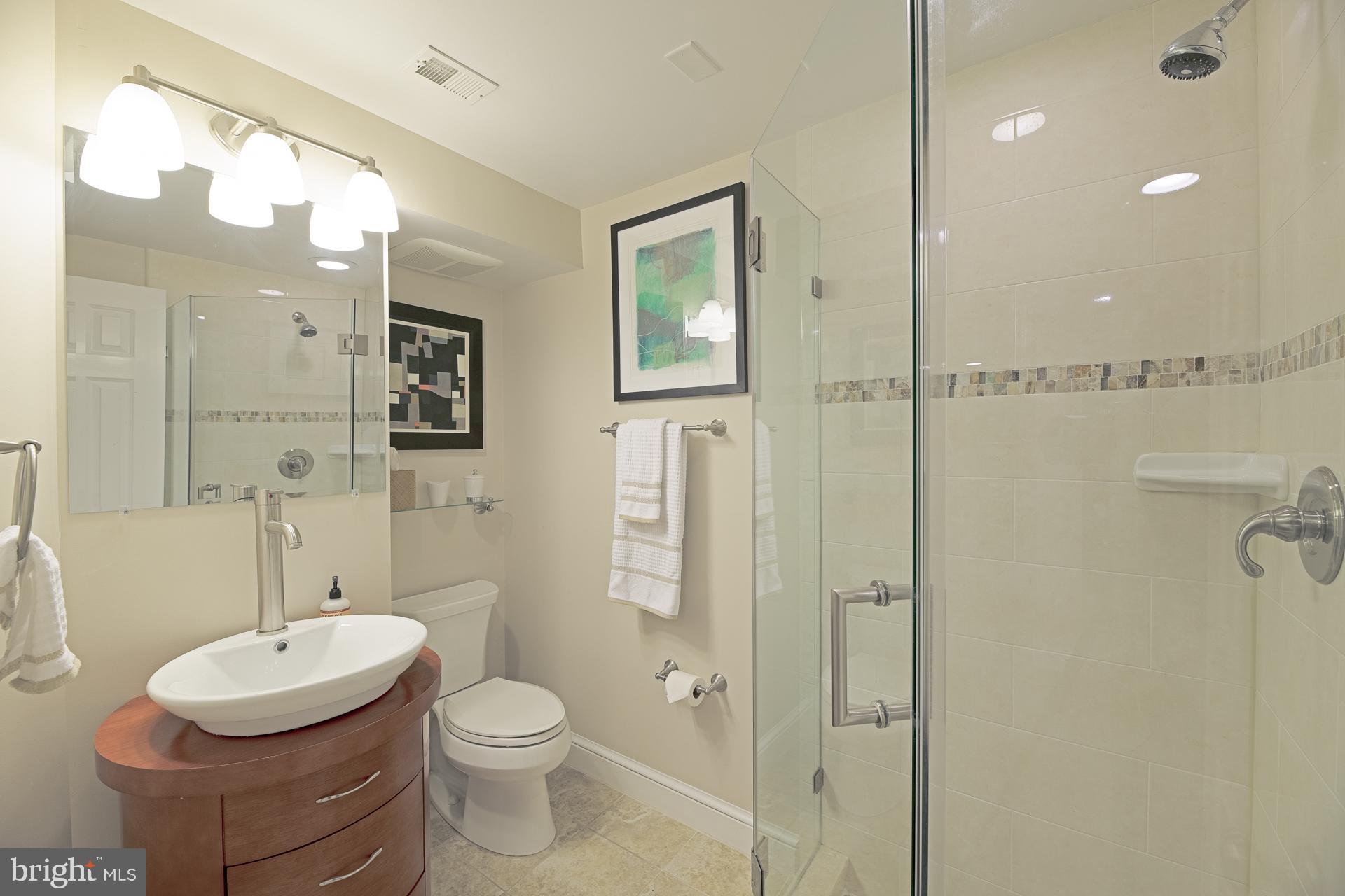 904 SAINT ASAPH STREET