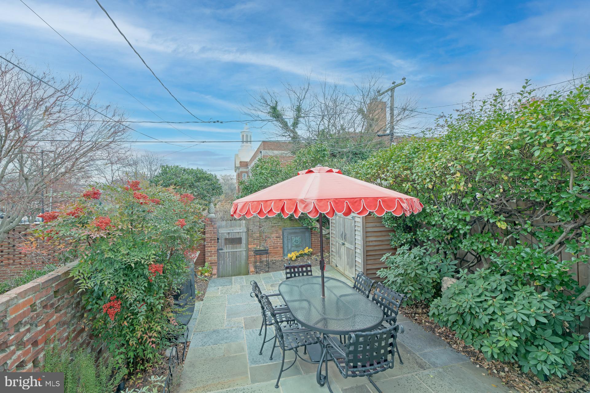 904 SAINT ASAPH STREET