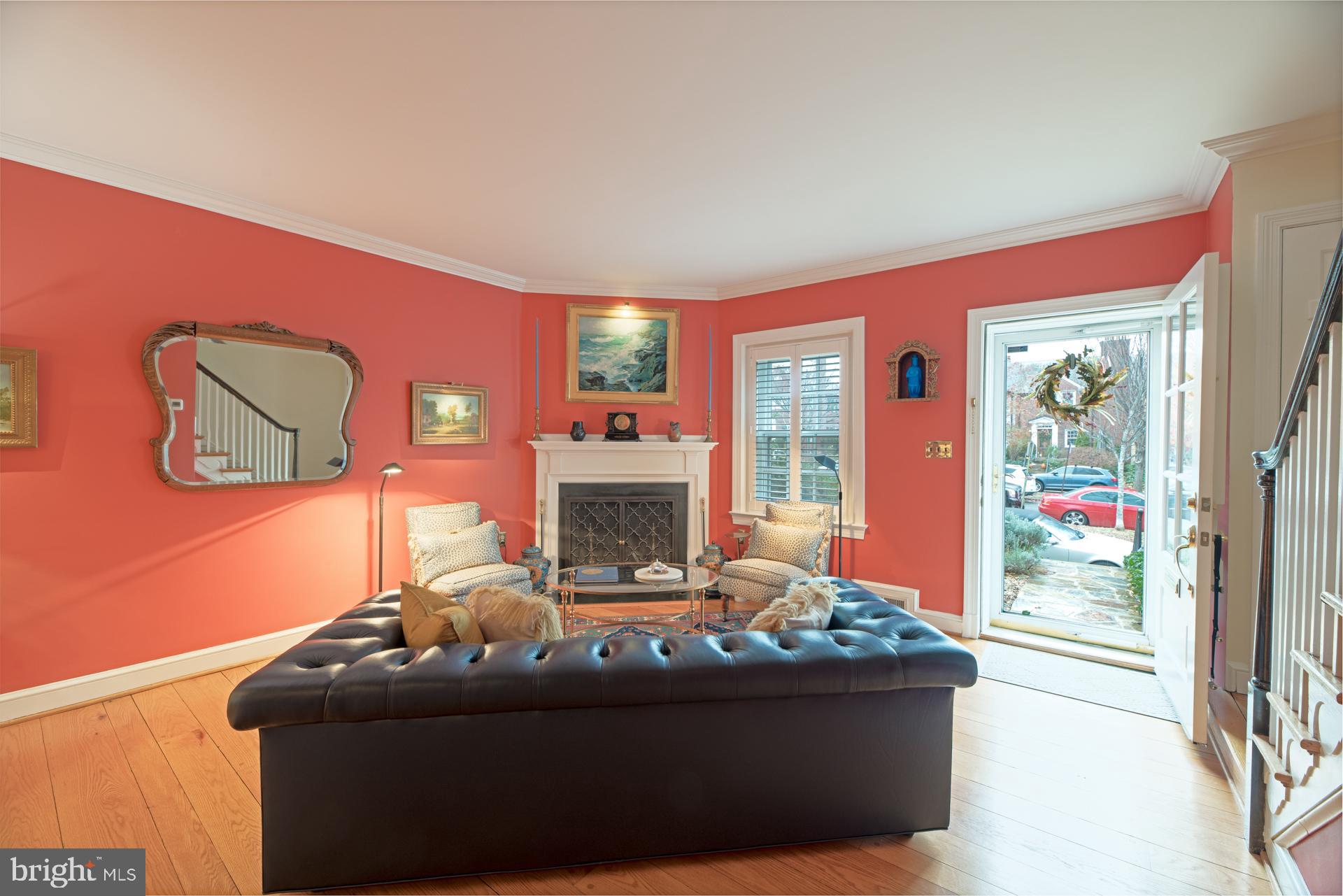 904 SAINT ASAPH STREET