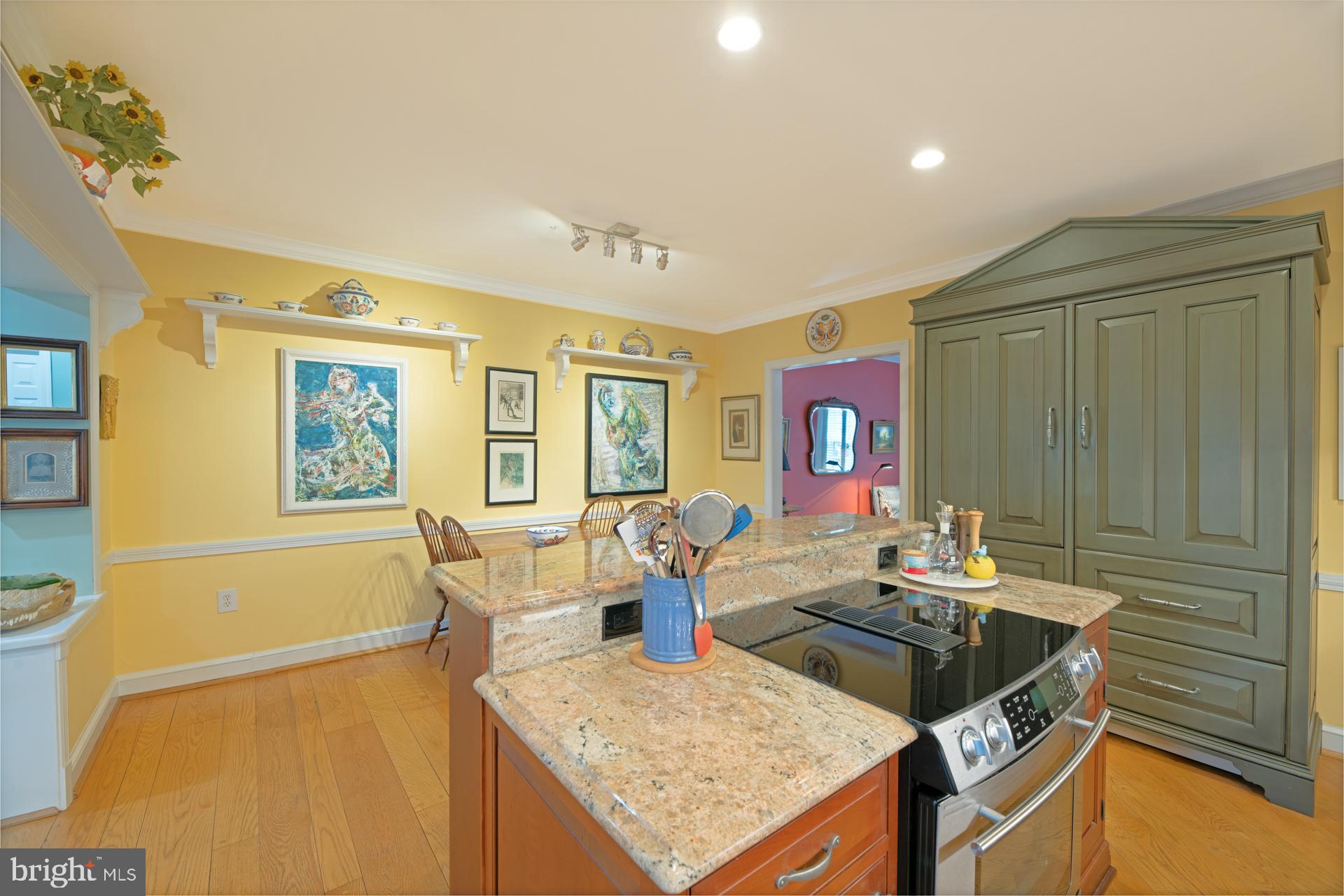 904 SAINT ASAPH STREET