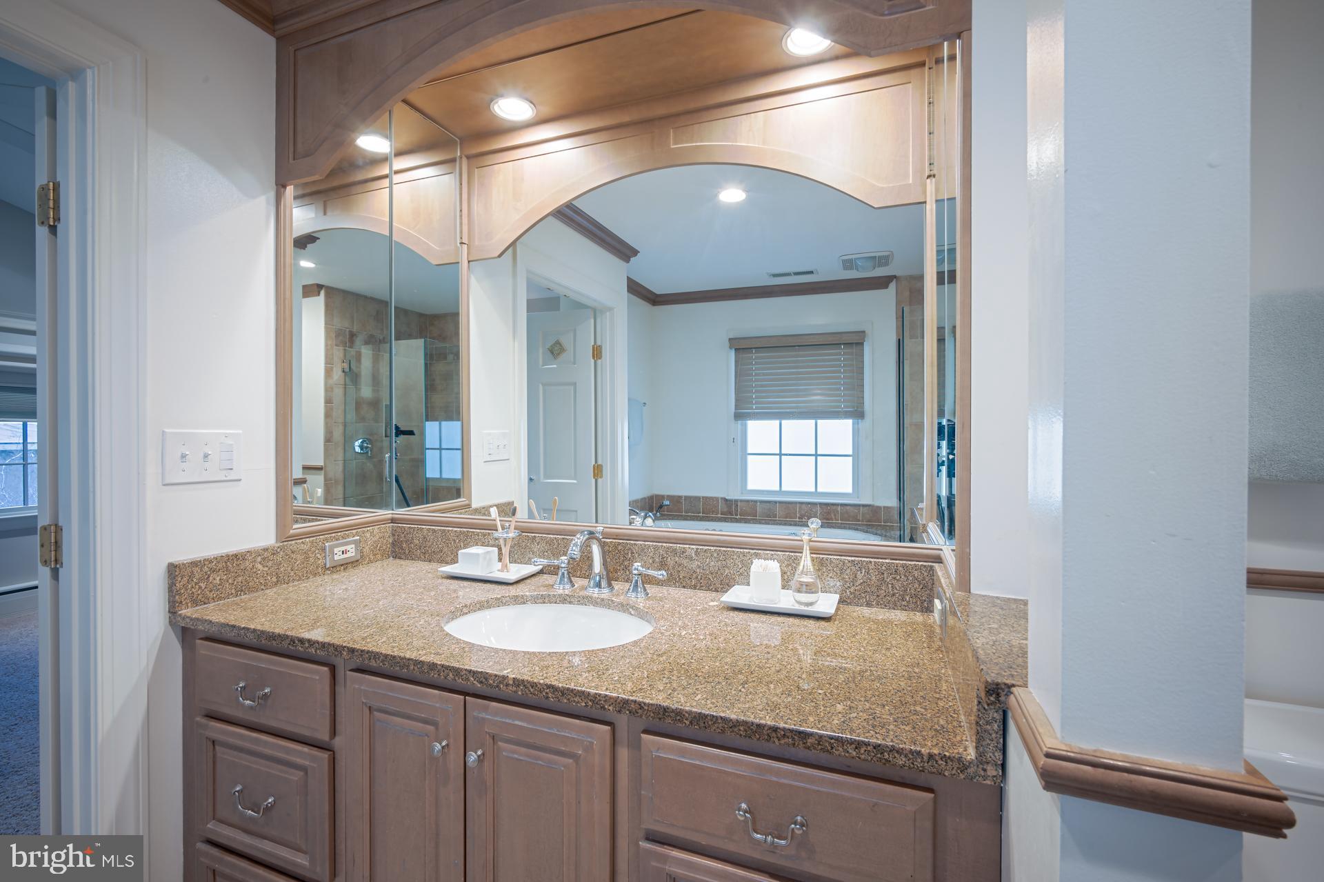 304 ALEXANDRIA AVENUE W