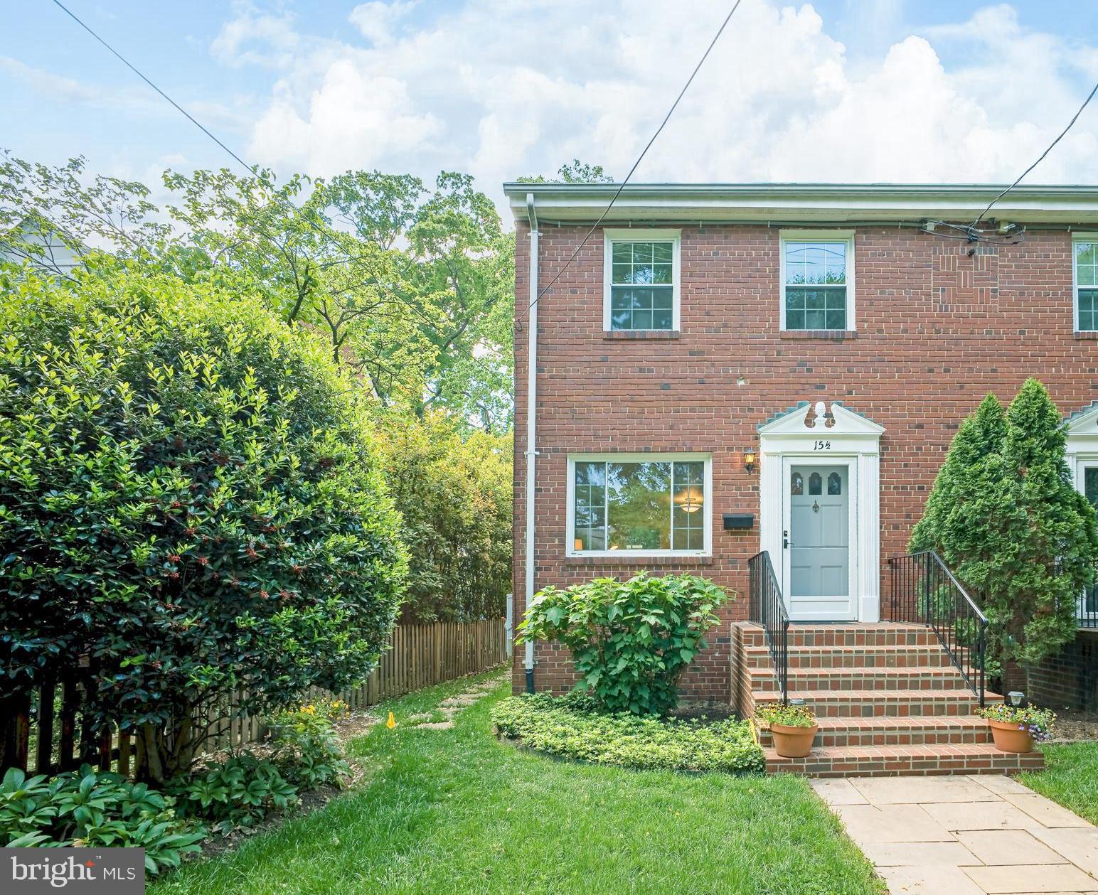 15 E MASON AVENUE 2-JAN