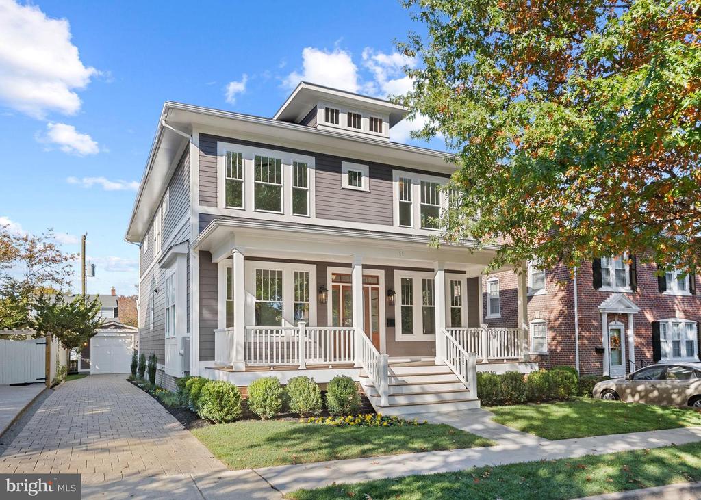 11 W MAPLE STREET