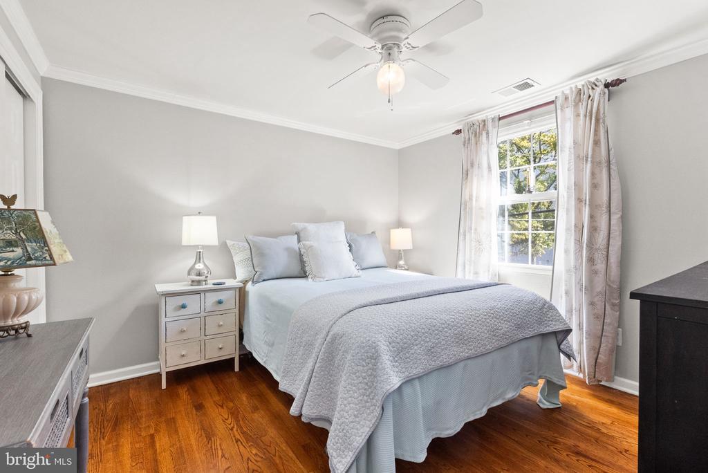 3112 LANDOVER STREET