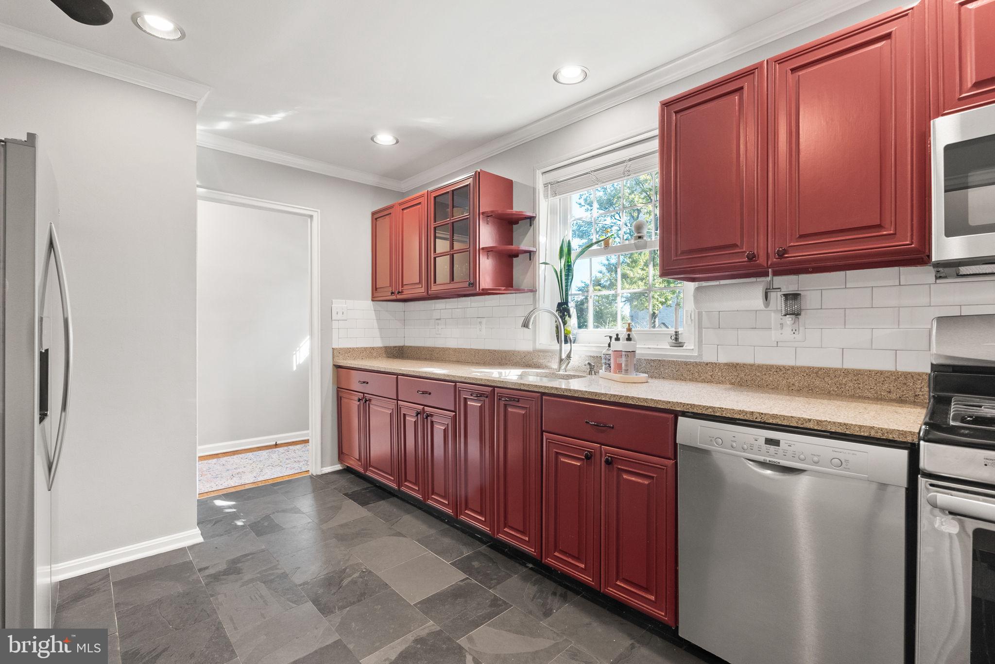 3112 LANDOVER STREET