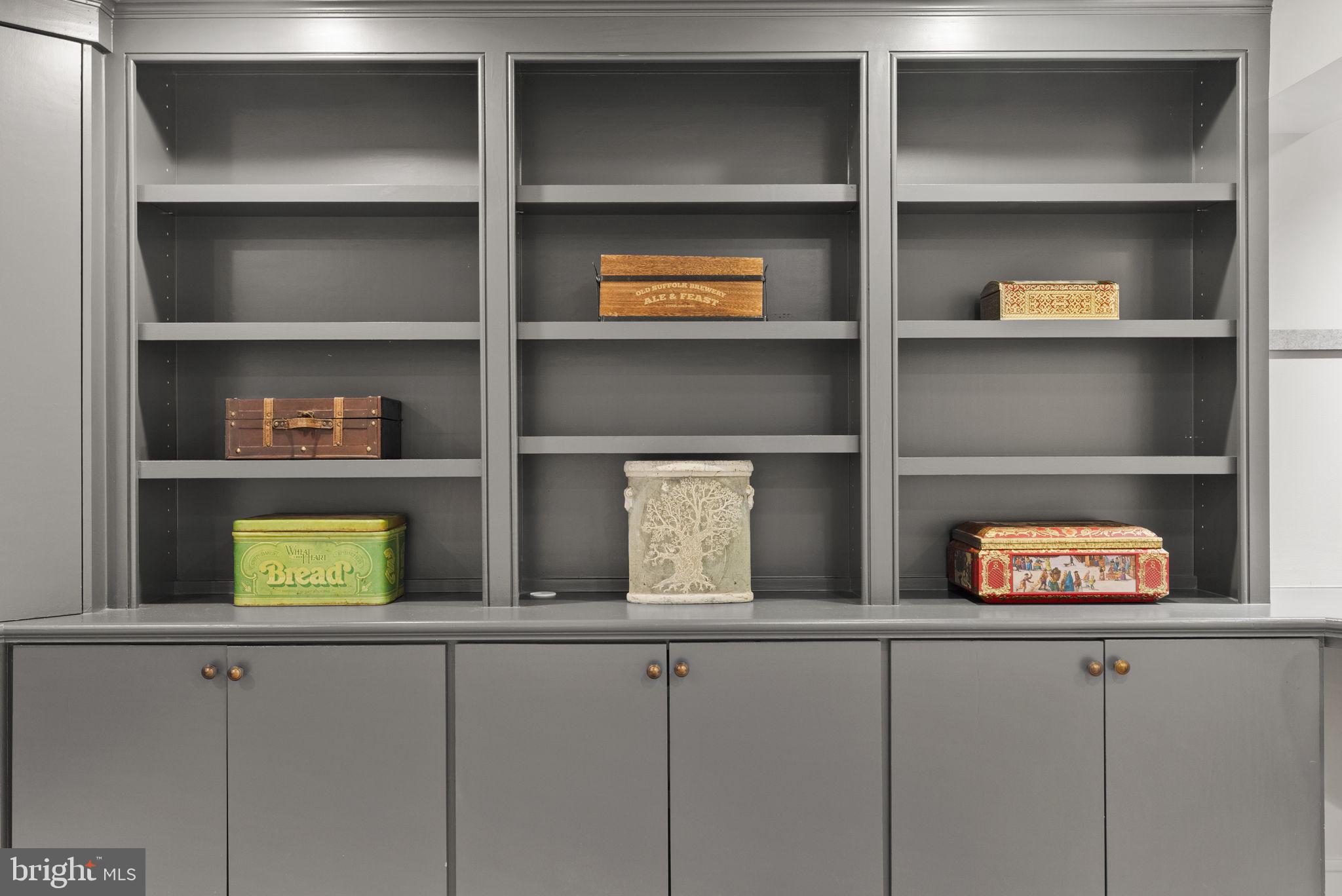 3112 LANDOVER STREET