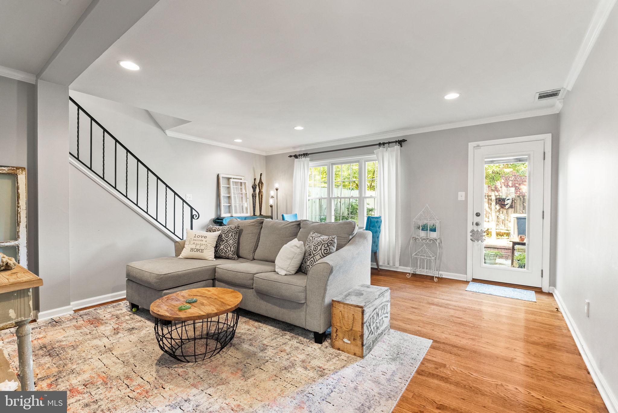 3112 LANDOVER STREET