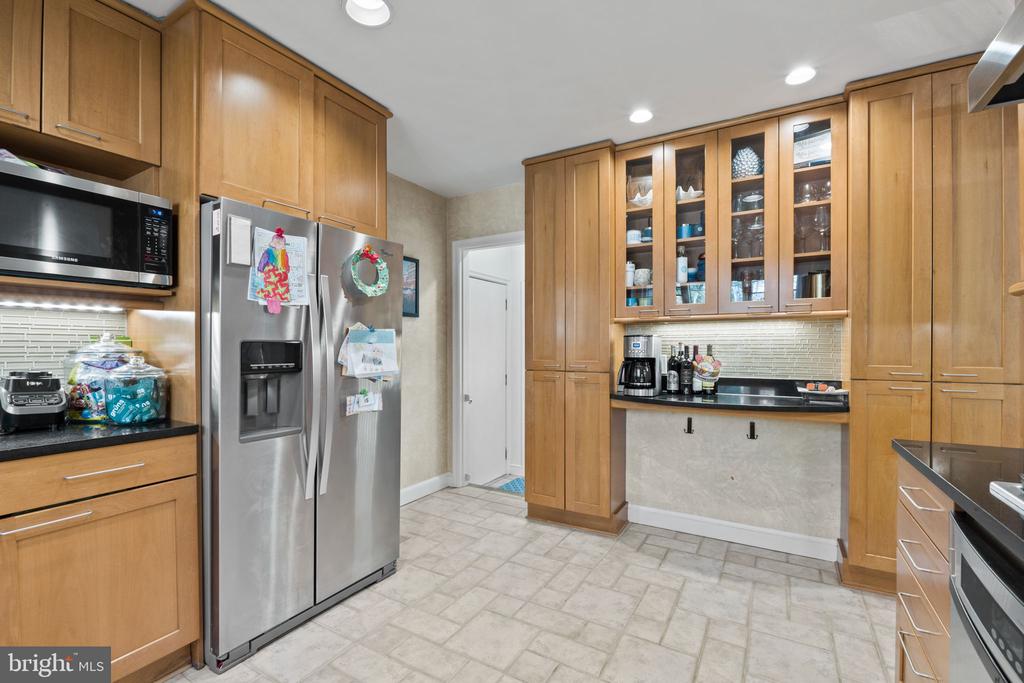 1208 KEY DRIVE