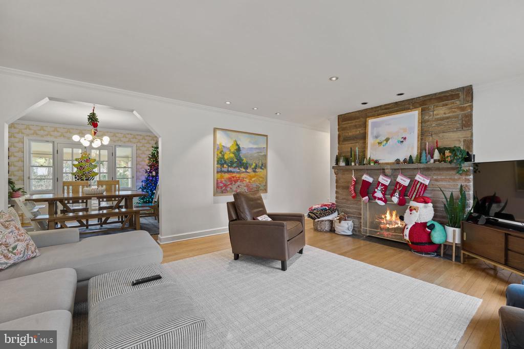 1208 KEY DRIVE
