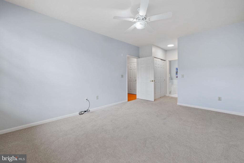 4950 BRENMAN PARK DRIVE 301