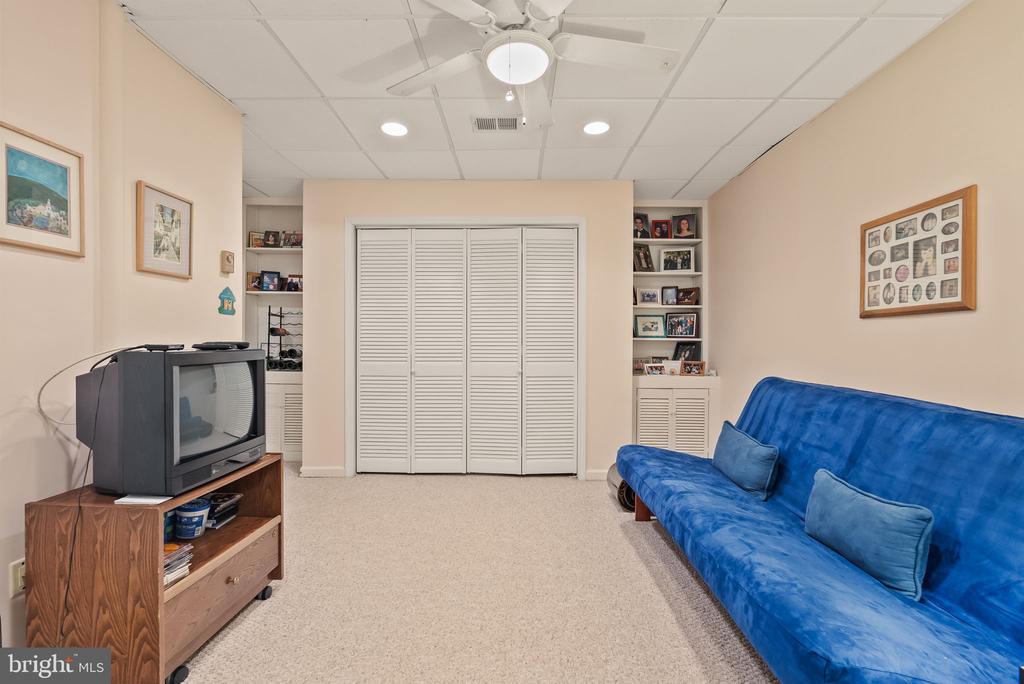1703 RUSSELL ROAD