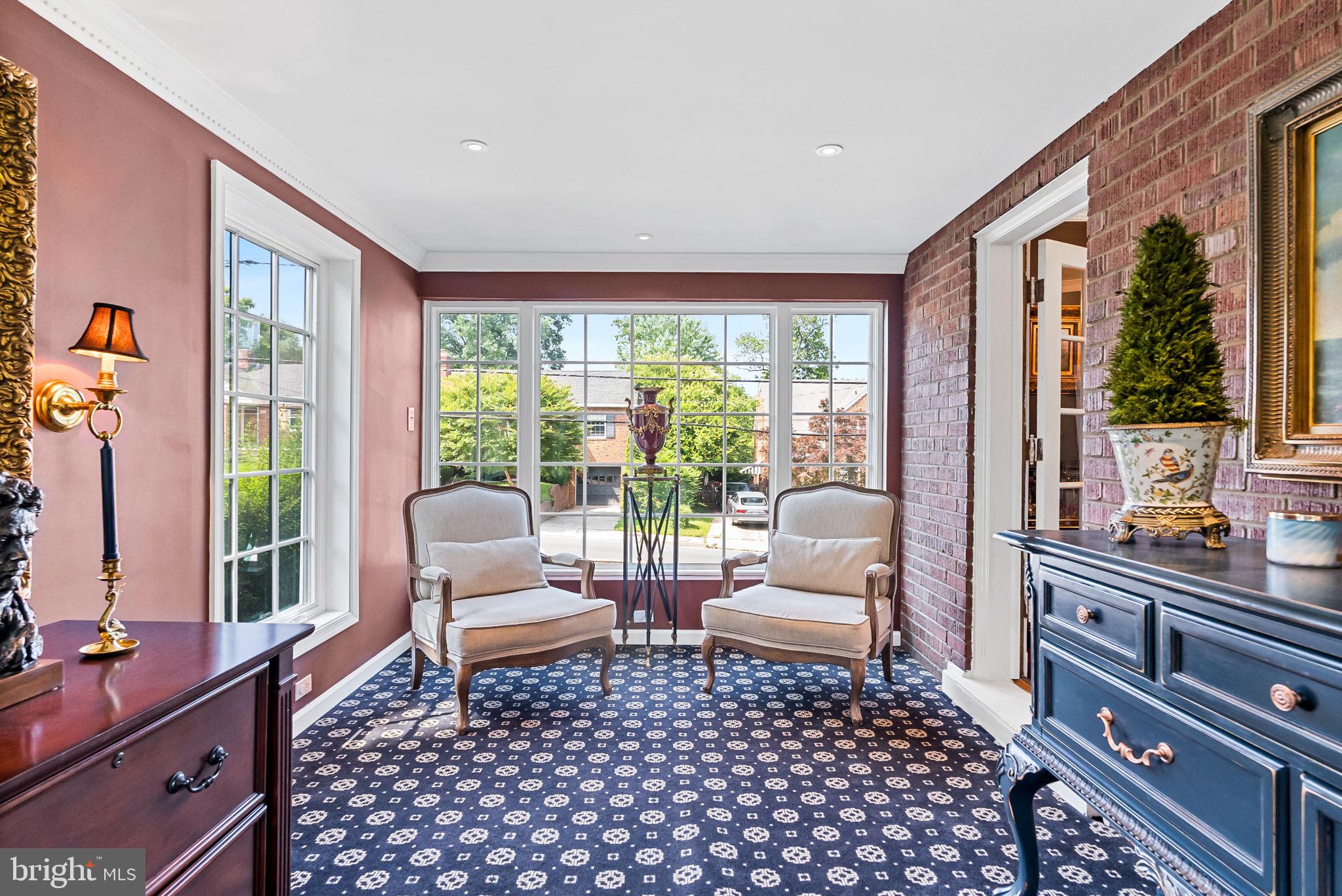 1206 W BRADDOCK ROAD