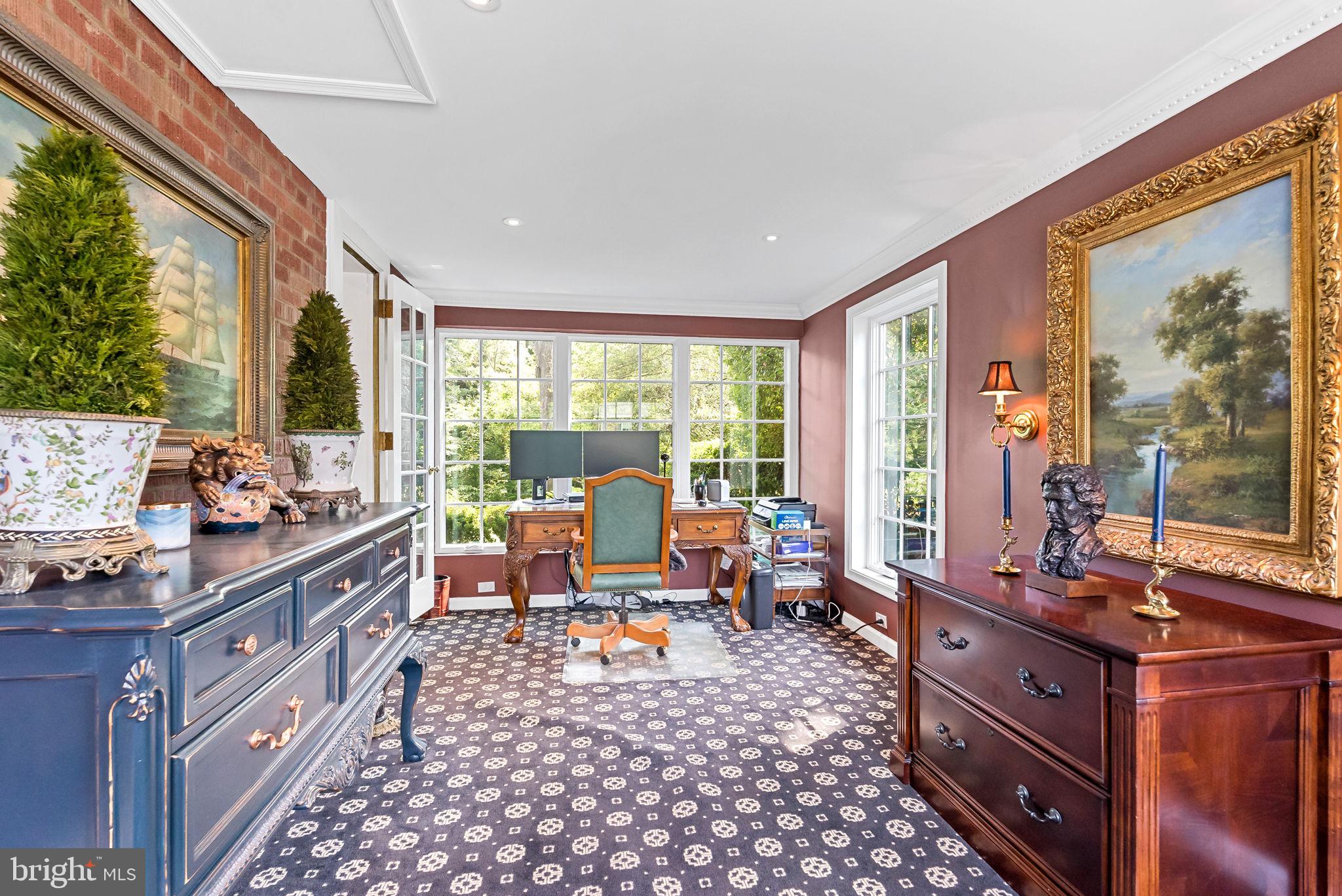 1206 W BRADDOCK ROAD