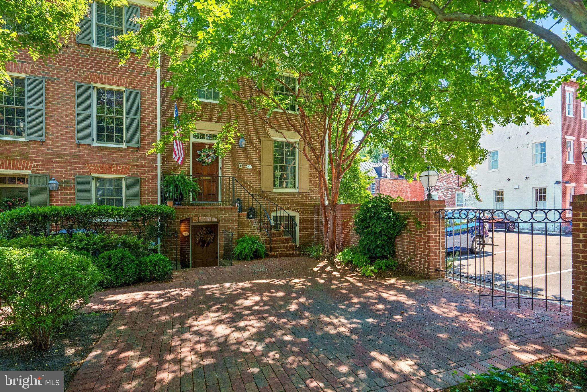 418 N SAINT ASAPH STREET 1/2