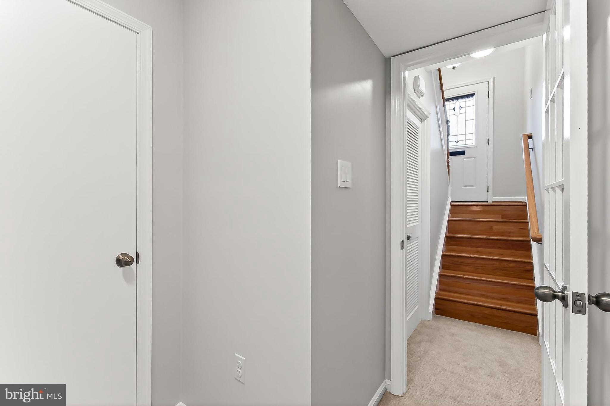 8 W CHAPMAN STREET A