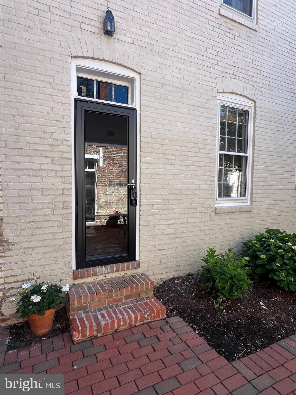 1012 PRINCE STREET 2
