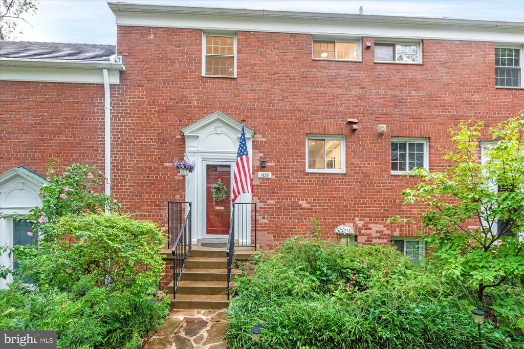 1638 PRESTON ROAD Unit: 809
