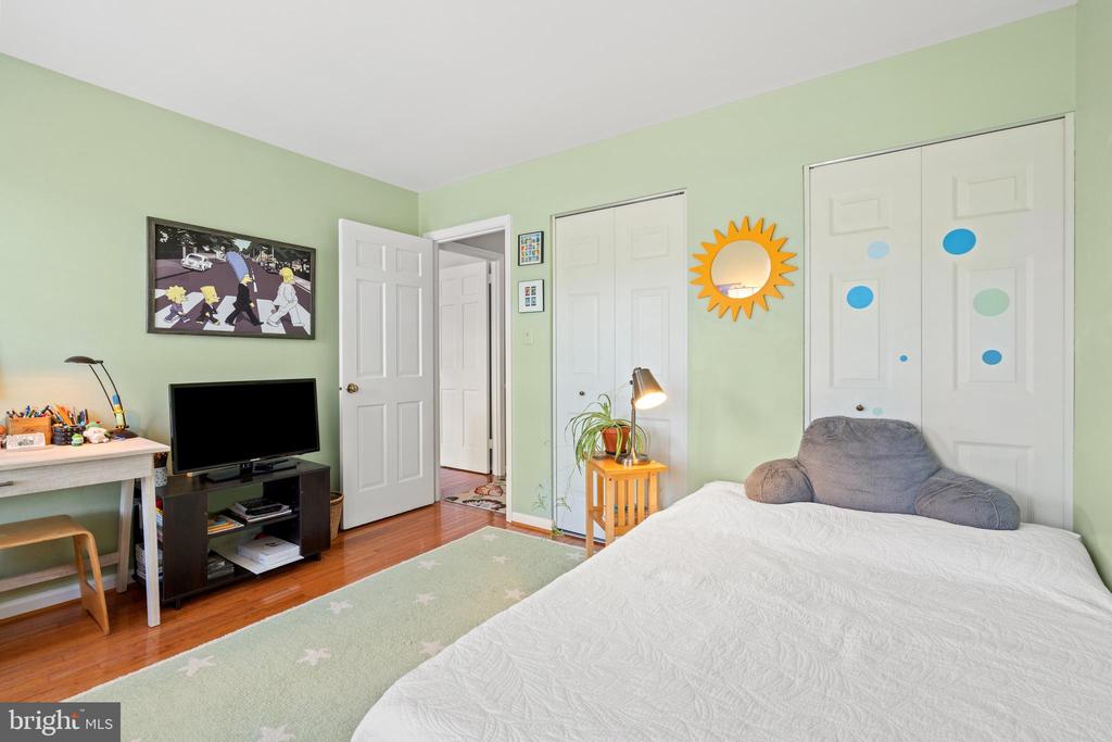 1920 WINDMILL LANE