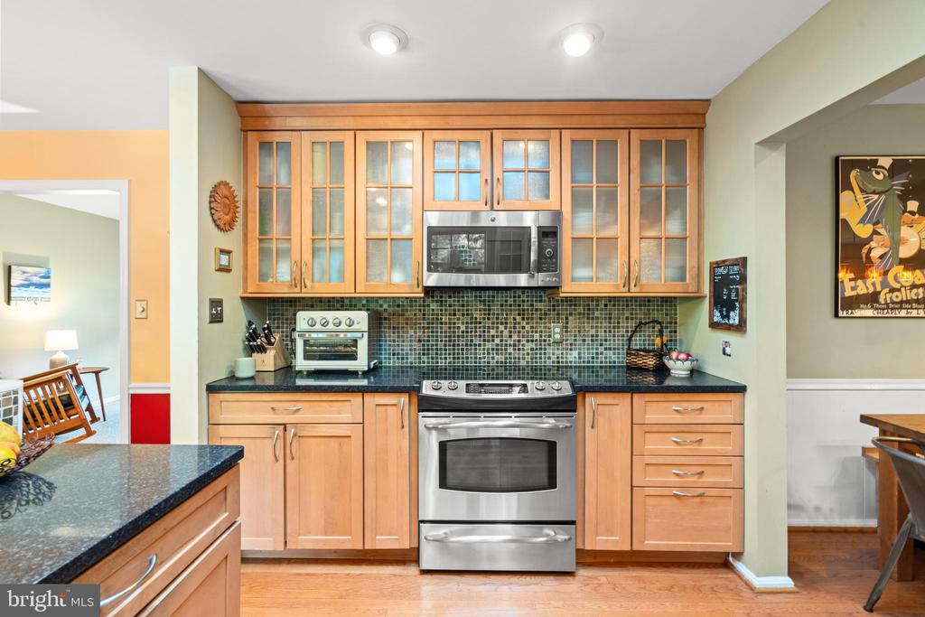 1920 WINDMILL LANE