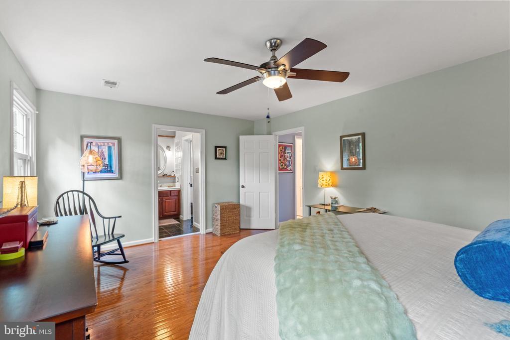 1920 WINDMILL LANE