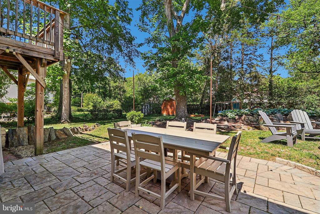 7813 YORKTOWN DRIVE