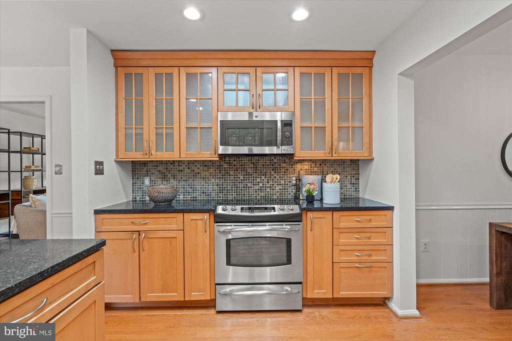 1920 WINDMILL LANE