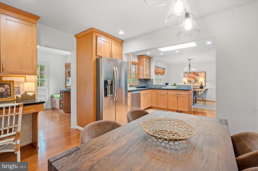 1920 WINDMILL LANE