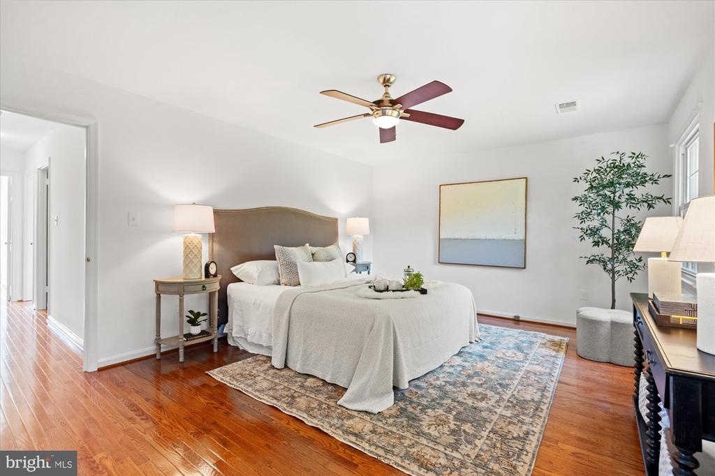 1920 WINDMILL LANE