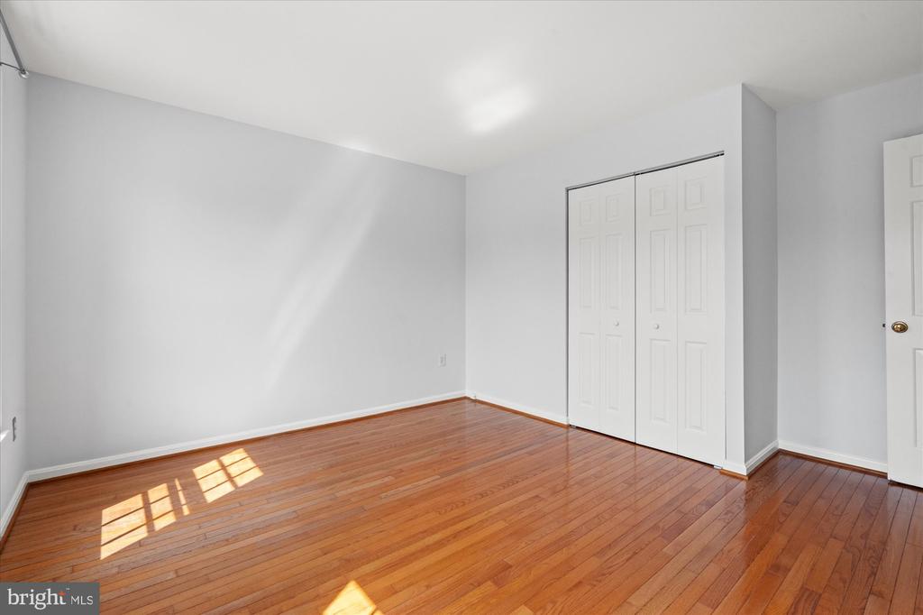 1920 WINDMILL LANE
