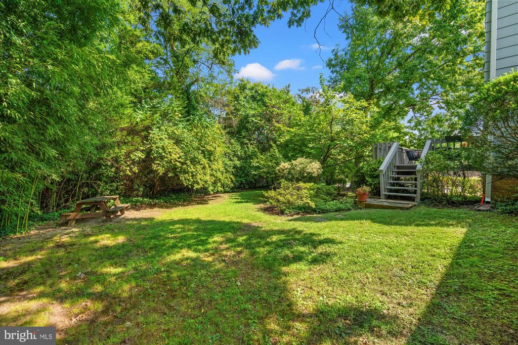 1920 WINDMILL LANE
