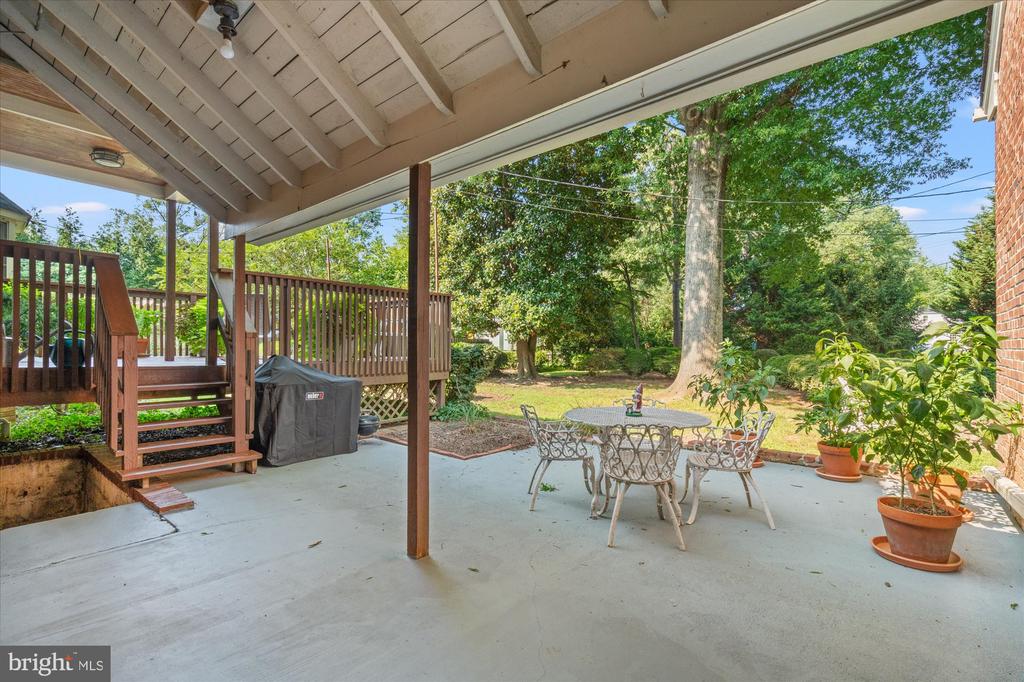 6422 BOULEVARD VIEW