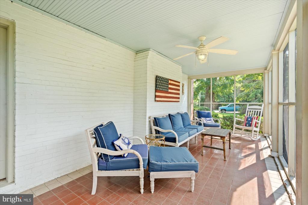 6422 BOULEVARD VIEW